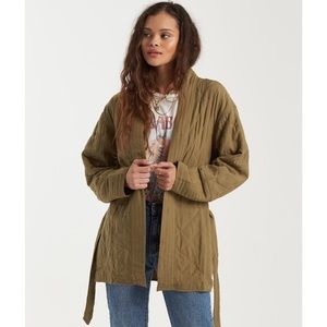 🔥🔥BILLABONG - PIECE OUT QUILTED JACKET🔥🔥